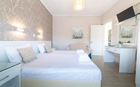 Theramvos Superior Apartments